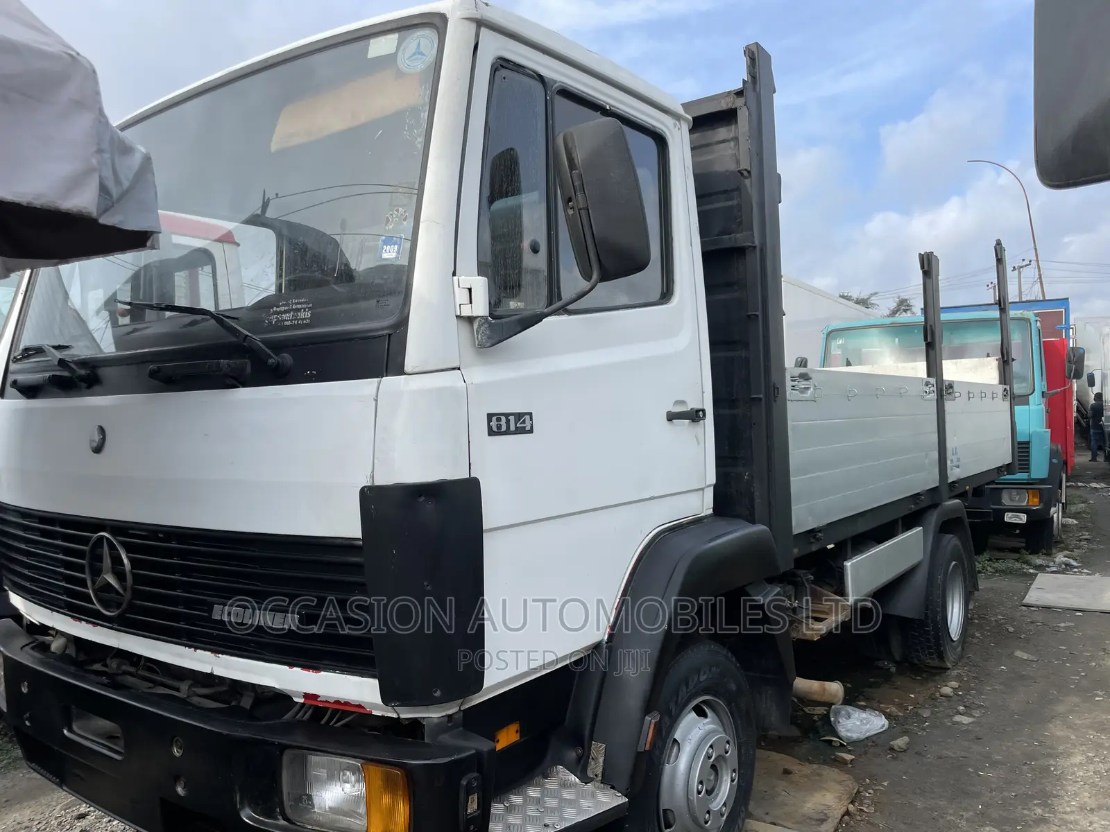 Mercedes Benz Heavy Duty Truck