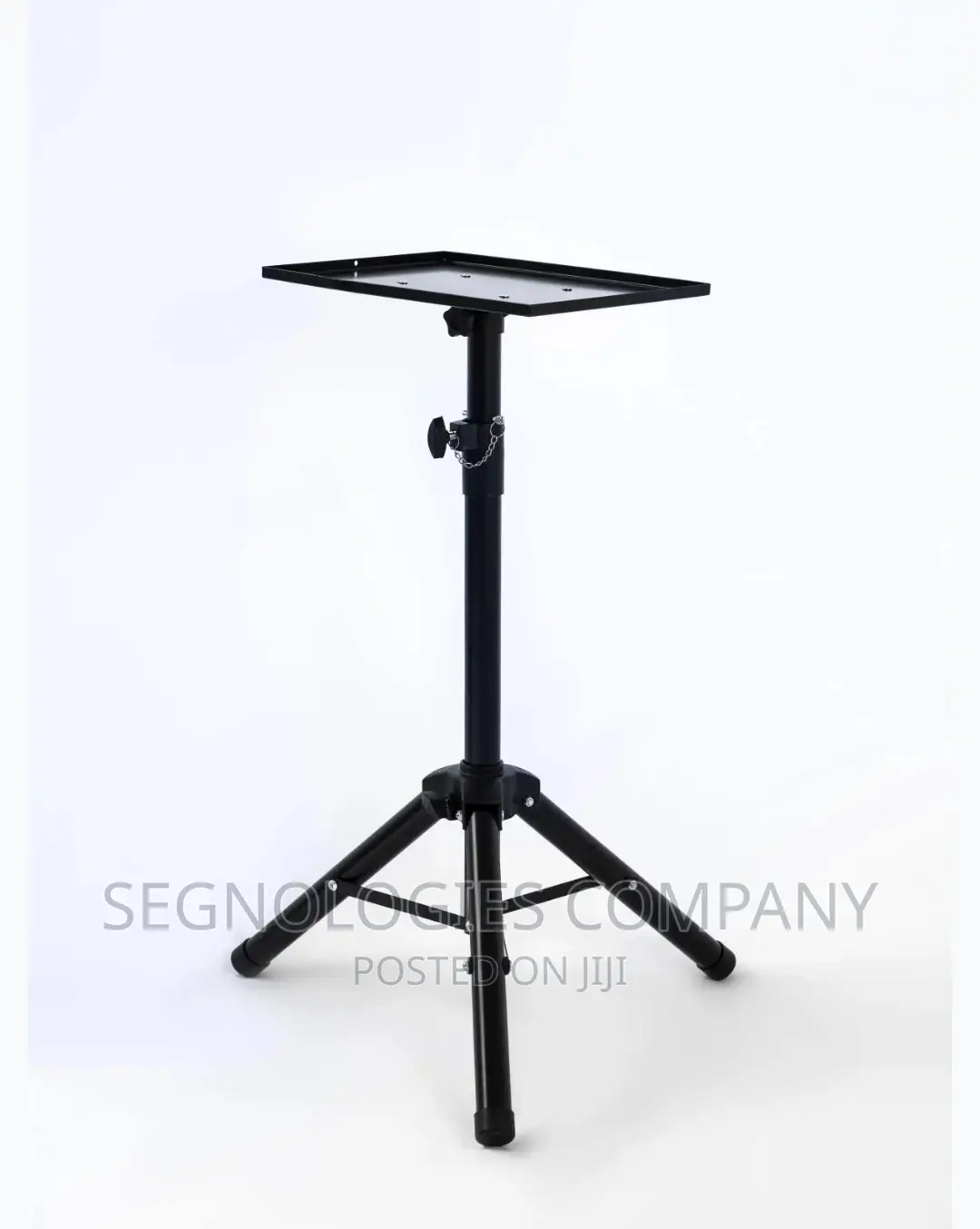 Single Universal Tripod Projector Stand
