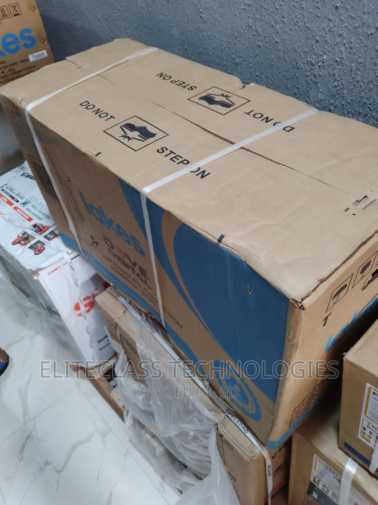 Super Cool and Original Lakes Air Conditioner (LAKS09AERO)