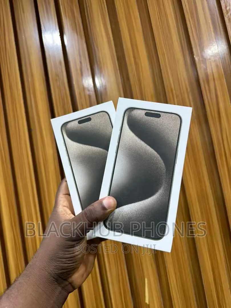 New Apple iPhone 15 Pro Max 256 GB Black
