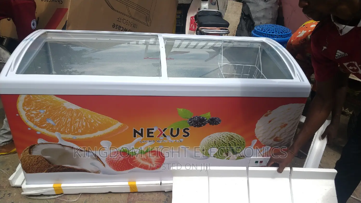 Original Nexus Showcase Freezer 515liters Capacity