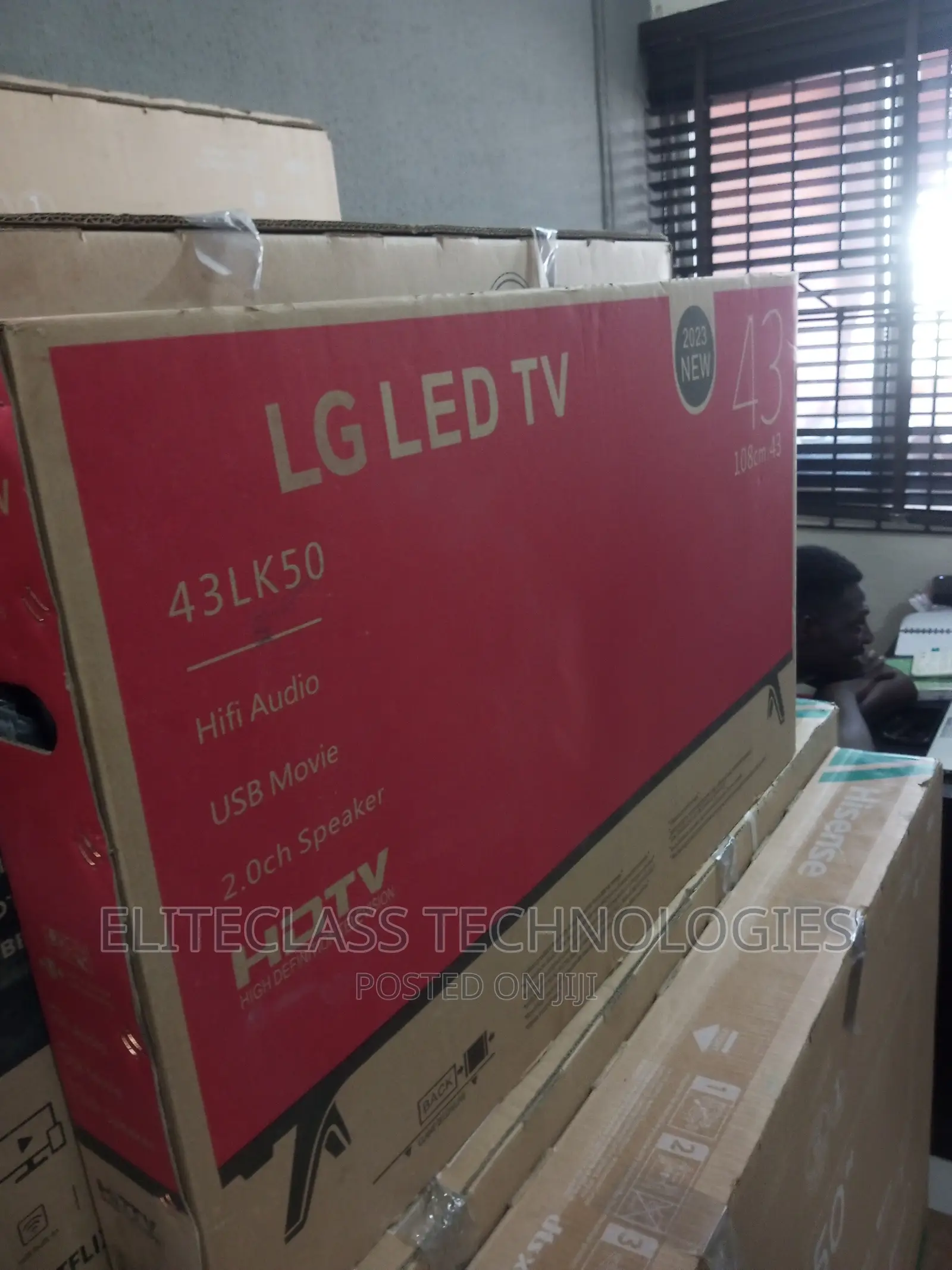Brand New Design LG LED 43"Television (43LK50)