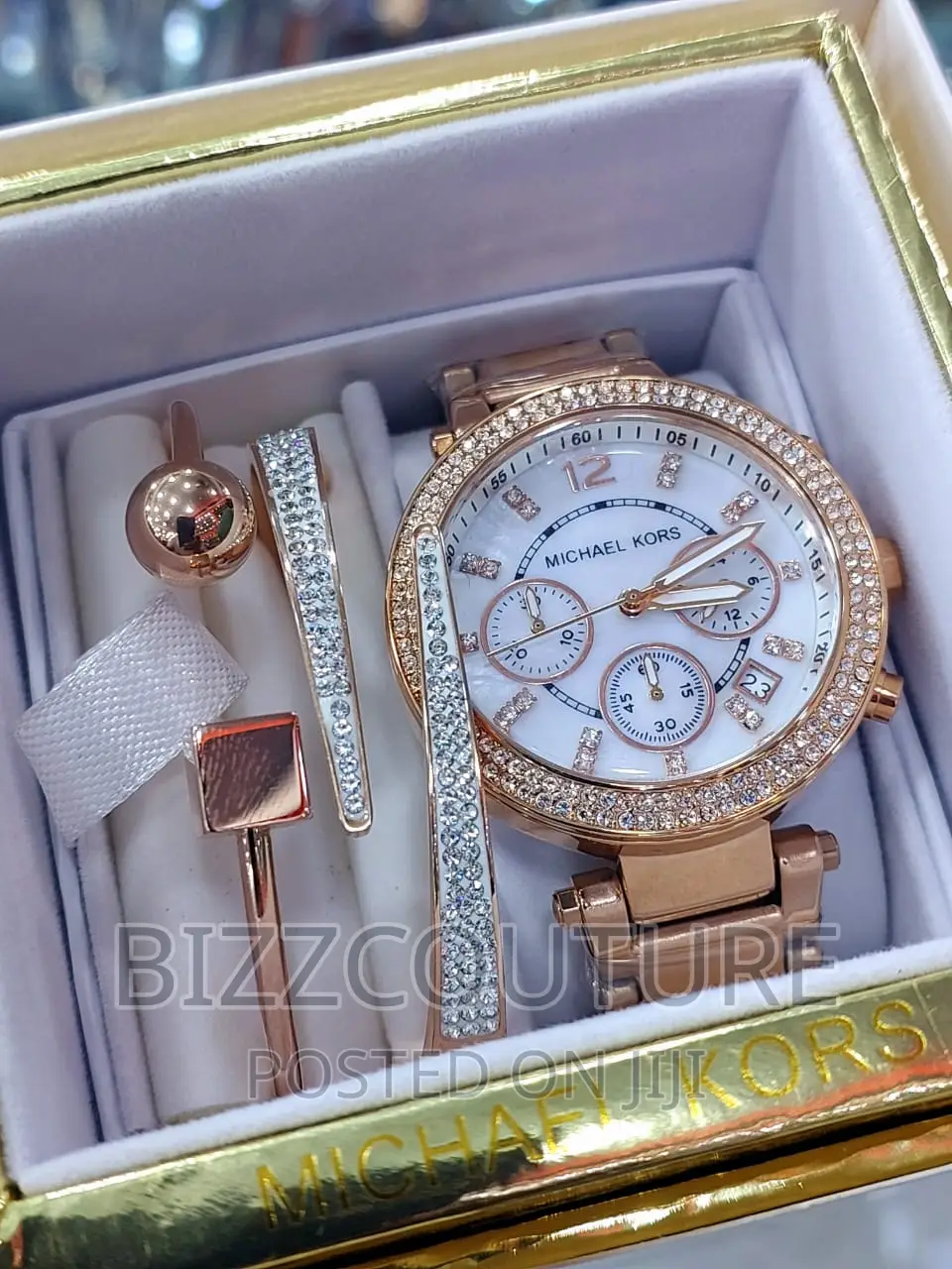 Original MICHAEL KORS Ladies Watch Available in Store