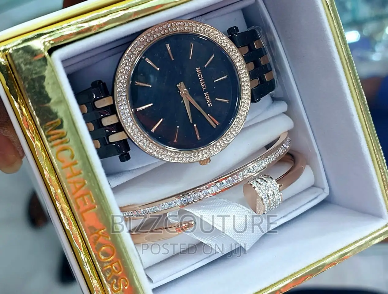 Original MICHAEL KORS Black Chain Watch Available in Store