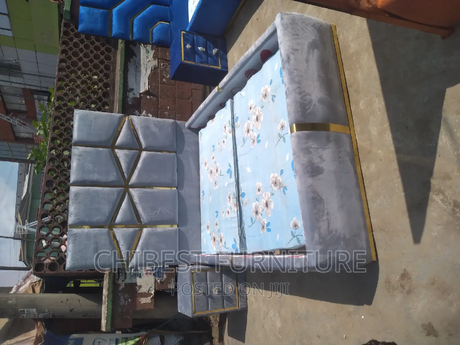 Quality 4.5by6 Upholstery Padded Bed Frame With One Bed Side