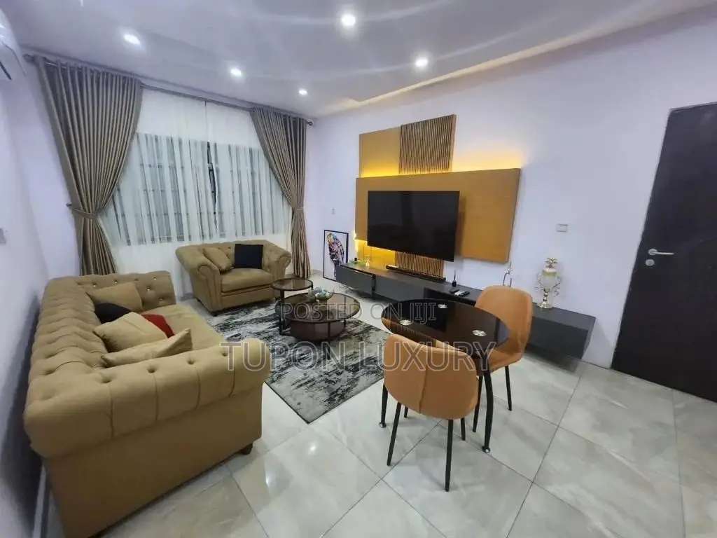 Luxury 2bedroom Apartment in Ikeja