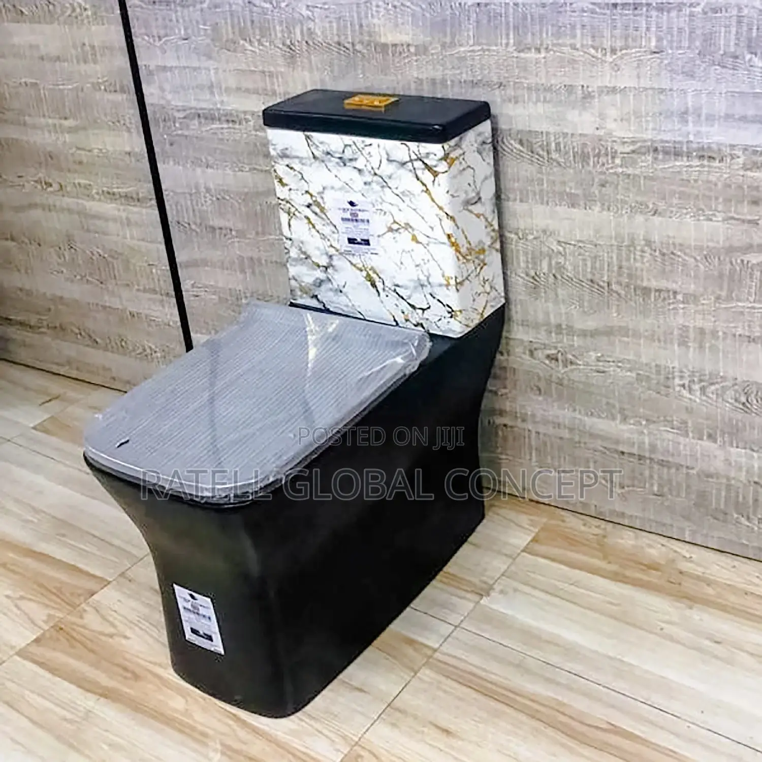 Rockford Envy [Marble Black] Executive Toilet