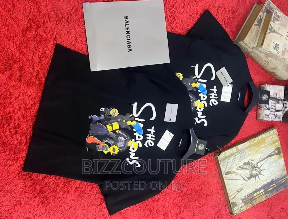 Original BALENCIAGA T-Shirts Available in Store
