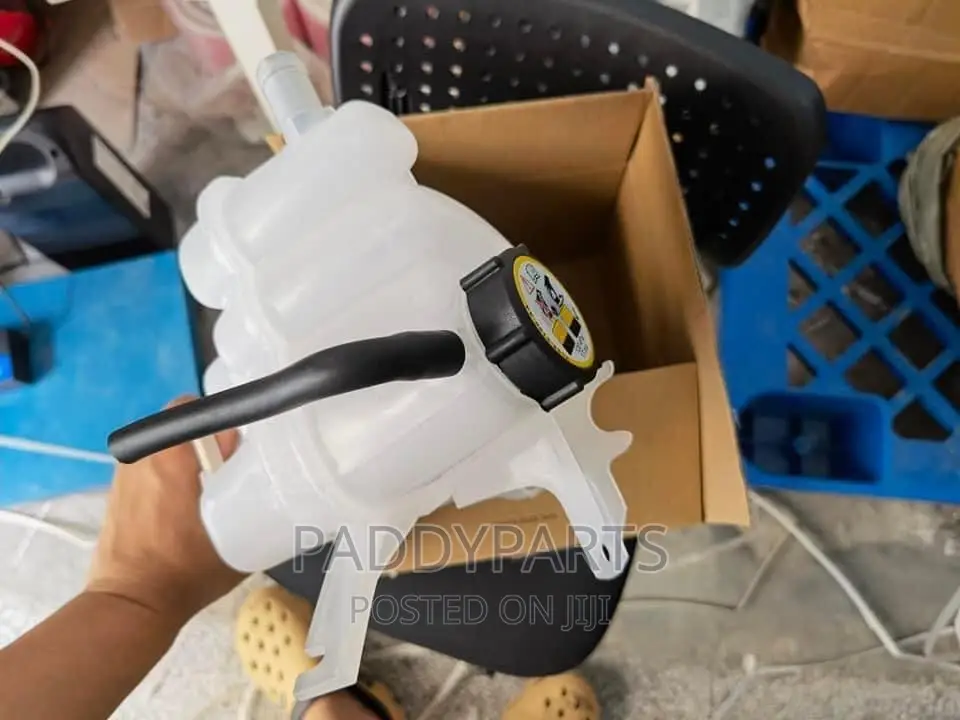 Ford Escape Reservoir Coolant Tank 2001-2012