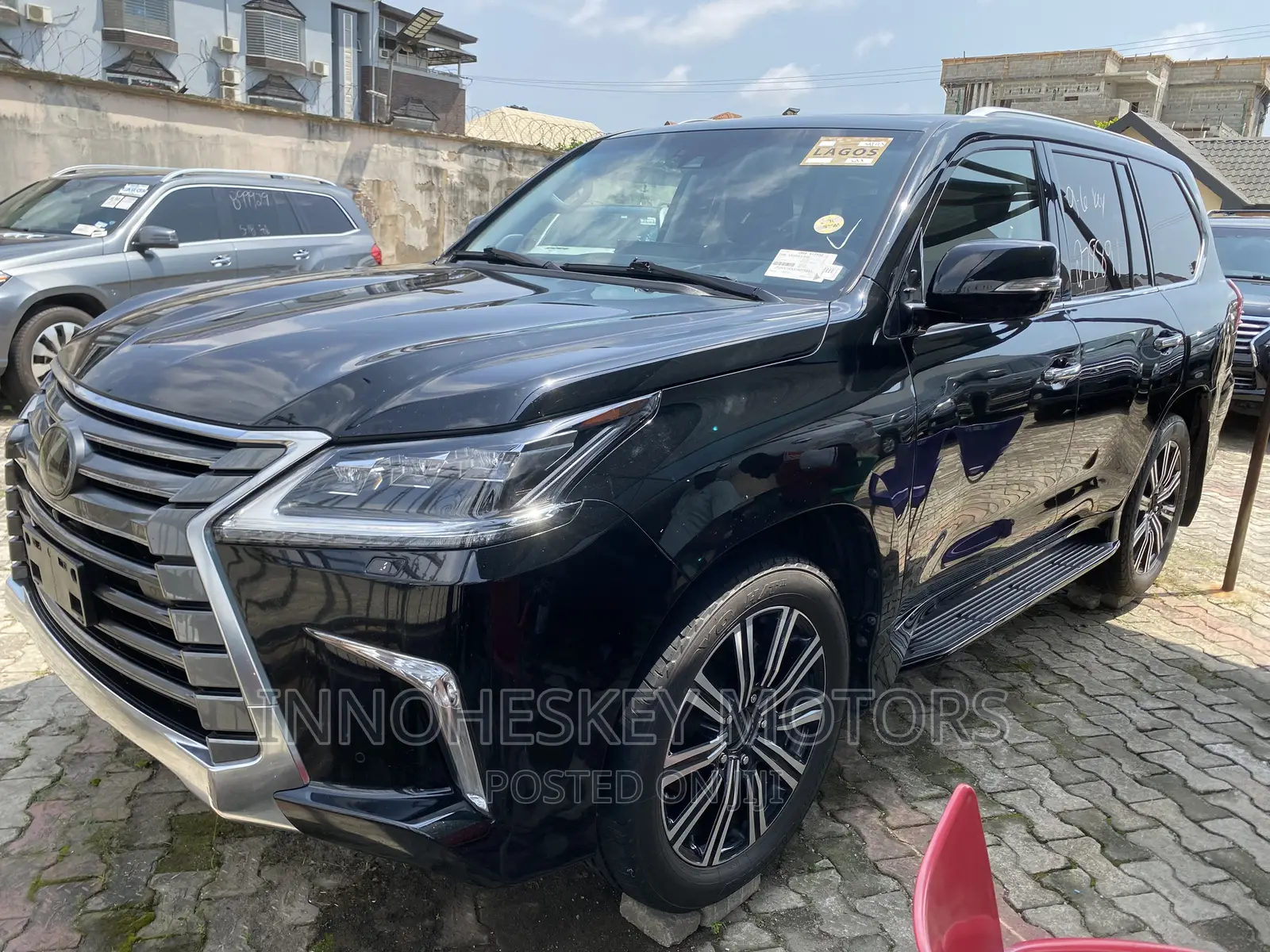 Lexus LX 570 AWD 2018 Black