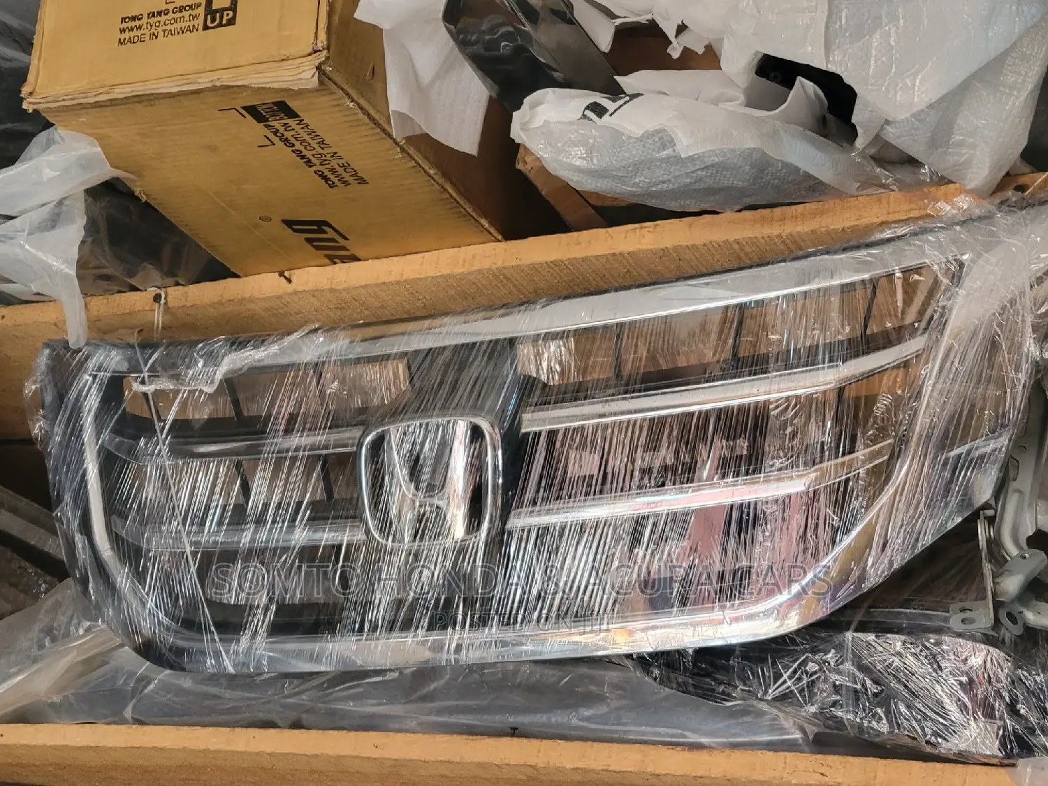 Front Grille for Honda Crosstour 2013-2015