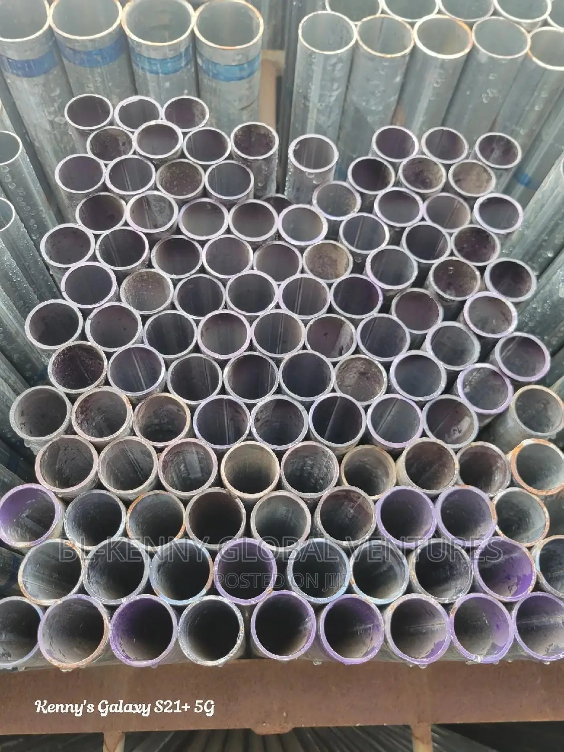 1 and Half by 4mm Imported Galvanize Pipes ( 11⁄2x4mm)