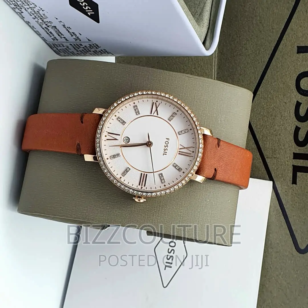 Original FOSSIL Brown Leather Watch Available in Store