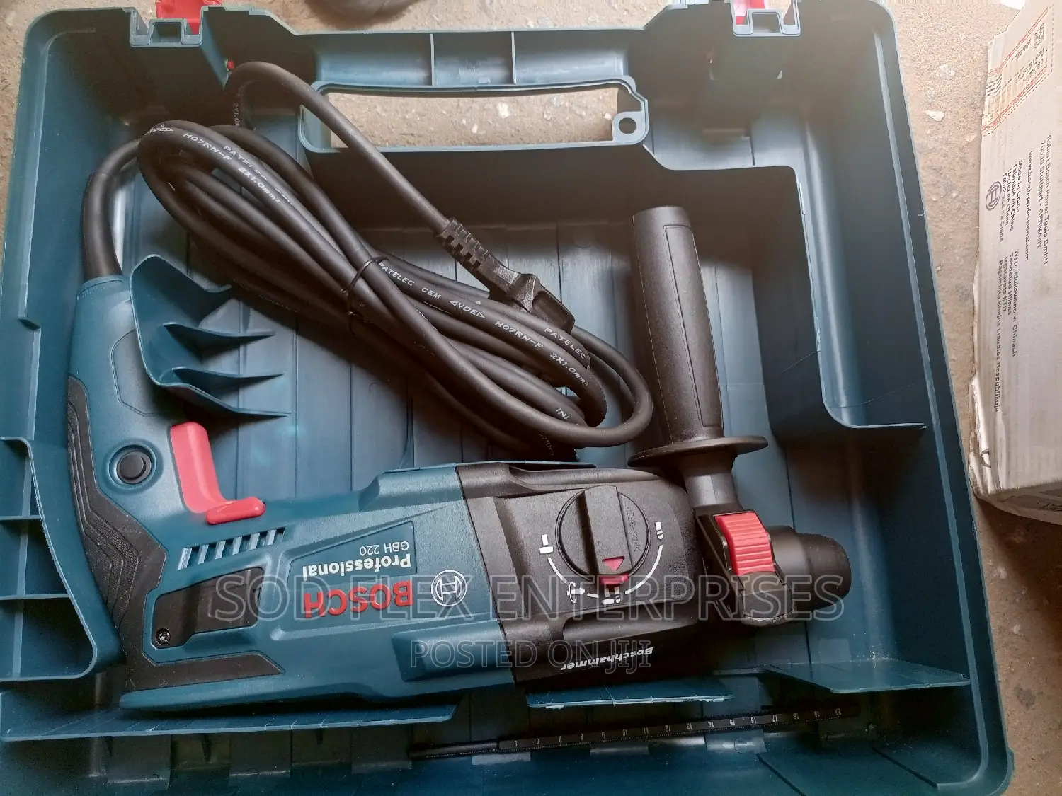 16mm Bosch Professional Hammer Drill