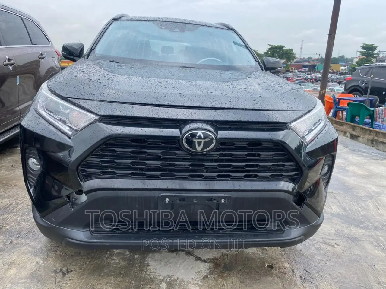 Toyota RAV4 XLE Premium 2021 Black
