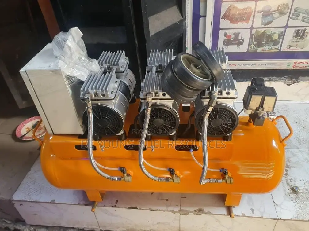Three Head Air Compressor Machine Oil Free