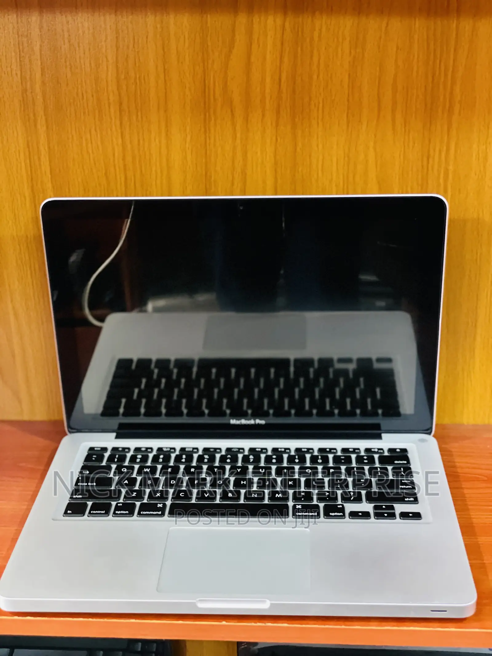 Laptop Apple MacBook 2012 4GB Intel Core i5 HDD 500GB