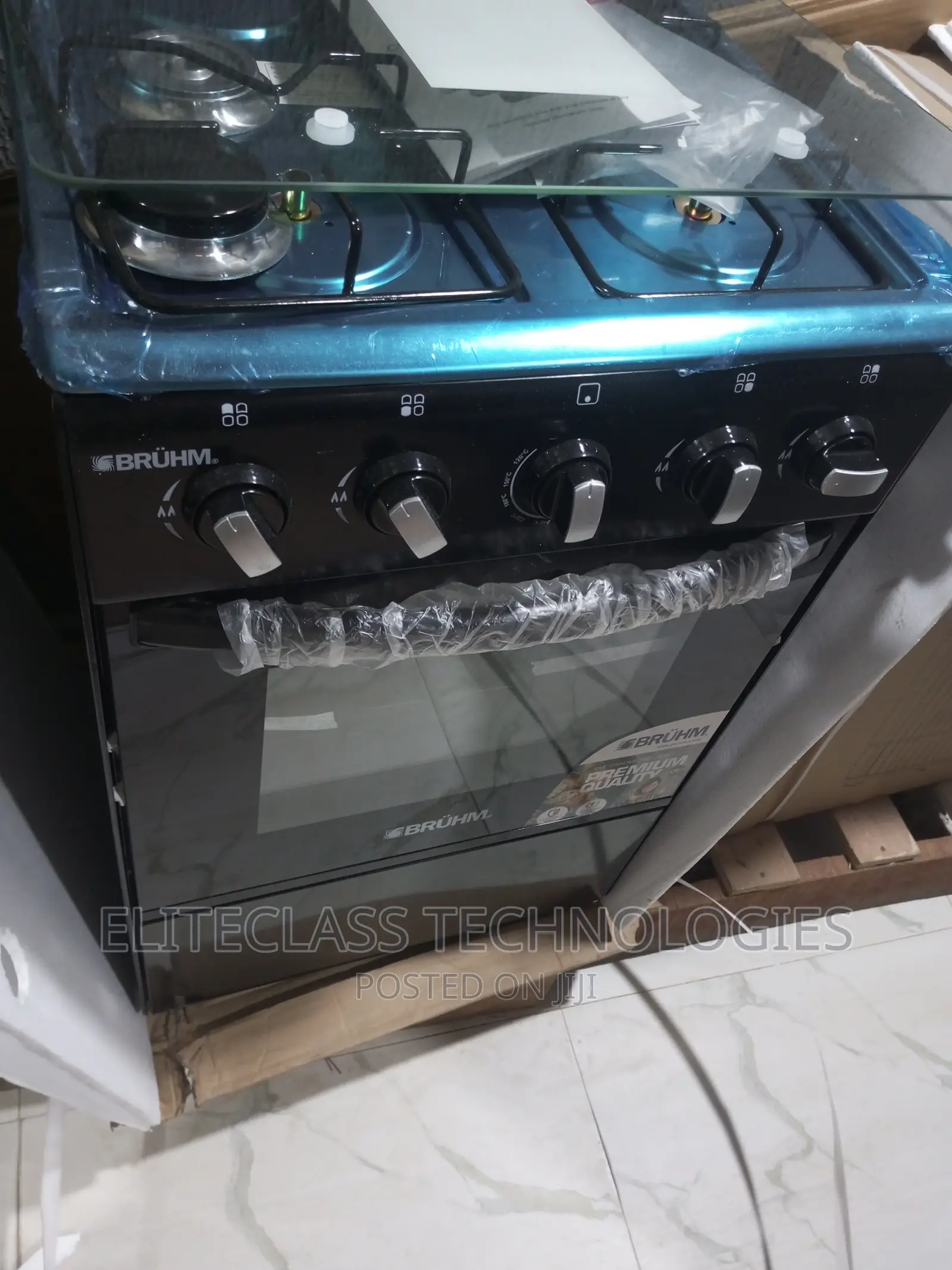 4 Burner Bruhm Gas Cooker BGC-55401b- Adjustable Legs