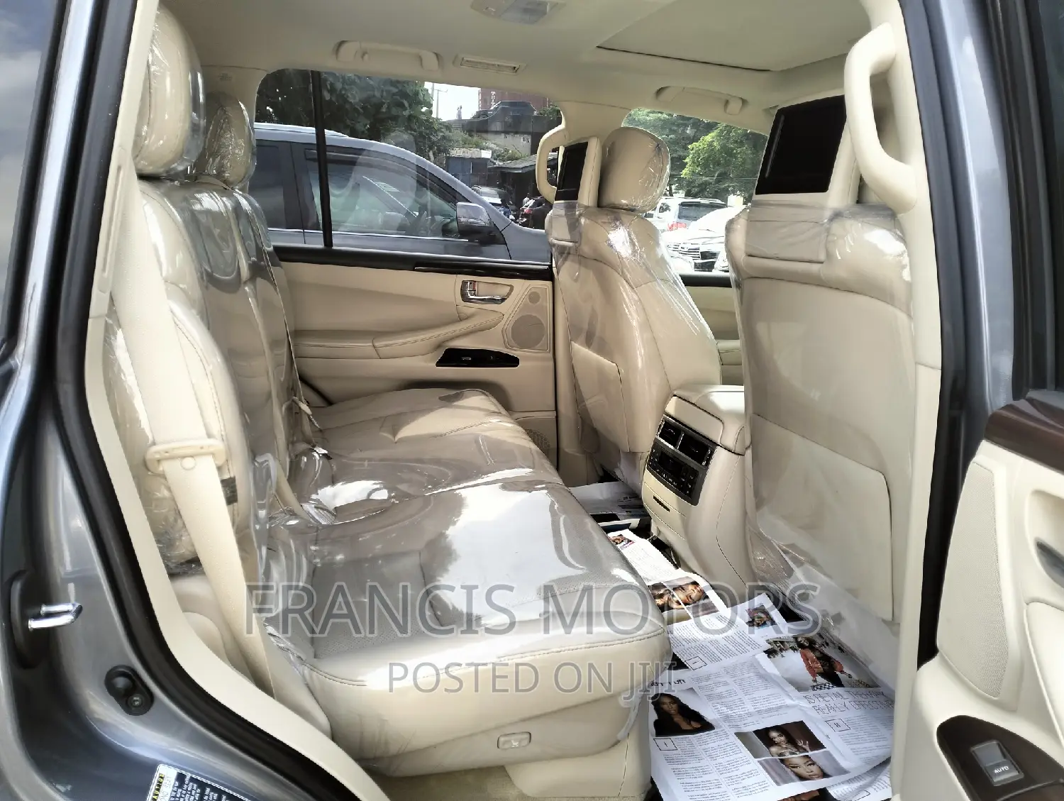 Lexus LX 570 AWD 2015 Gray