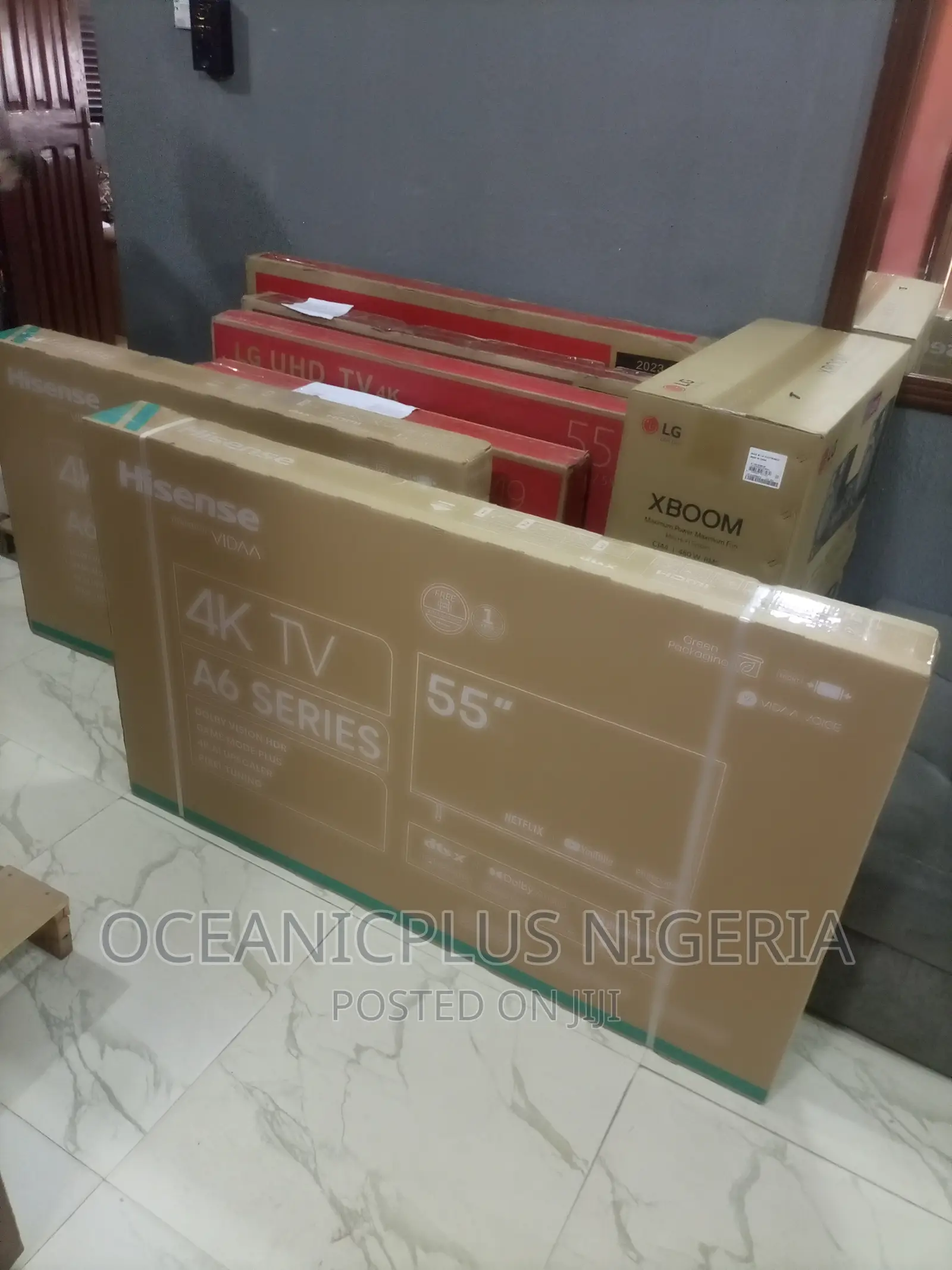 Unique 55inch Hisense Uhd Smart TV