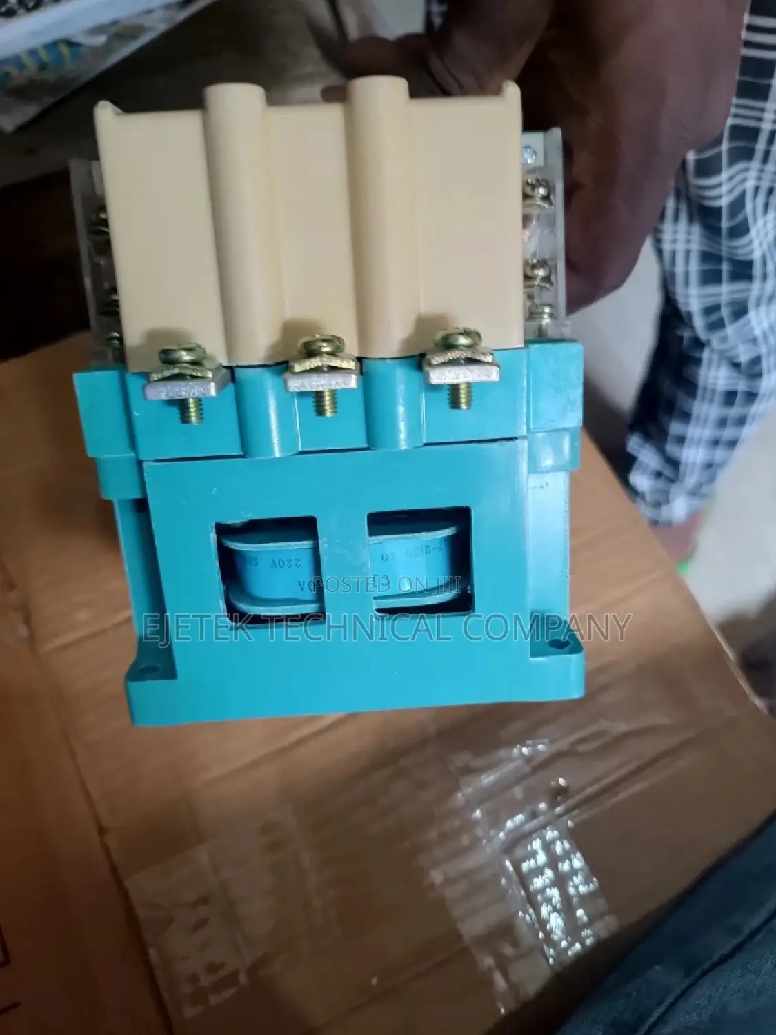 Contactor 100A