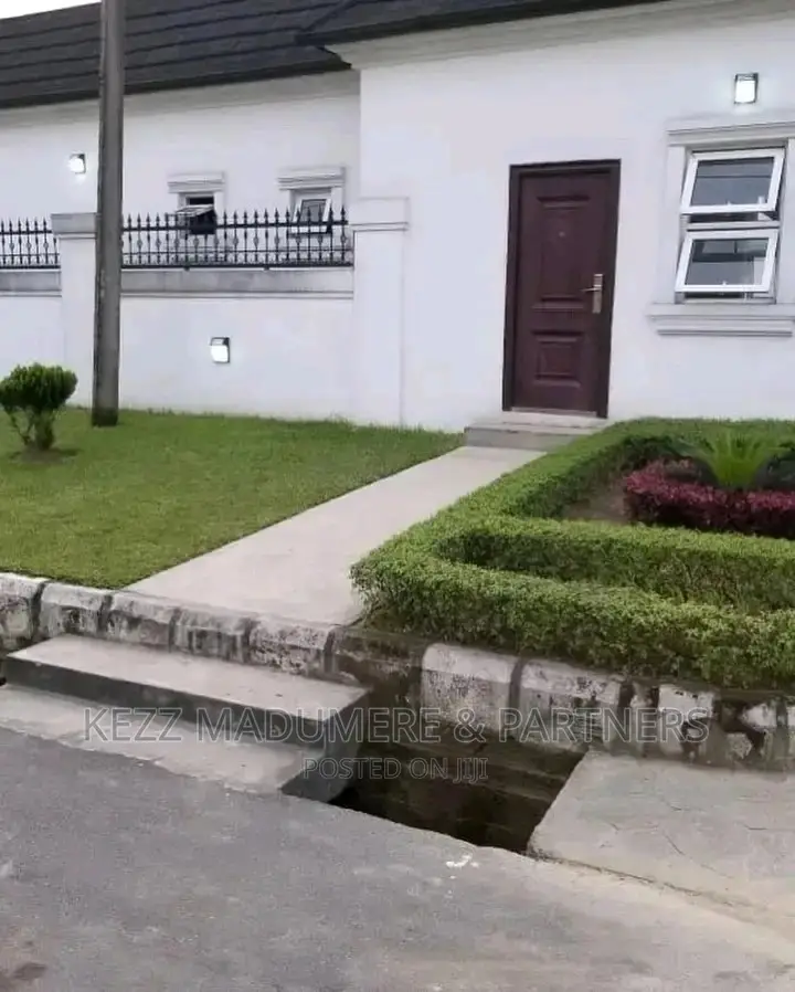 4bdrm Duplex in Dr Peter Odili, Port for sale