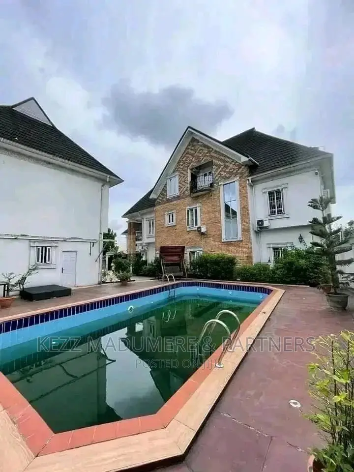 Furnished 5bdrm Duplex in Nta / Ozuoba Road, for sale