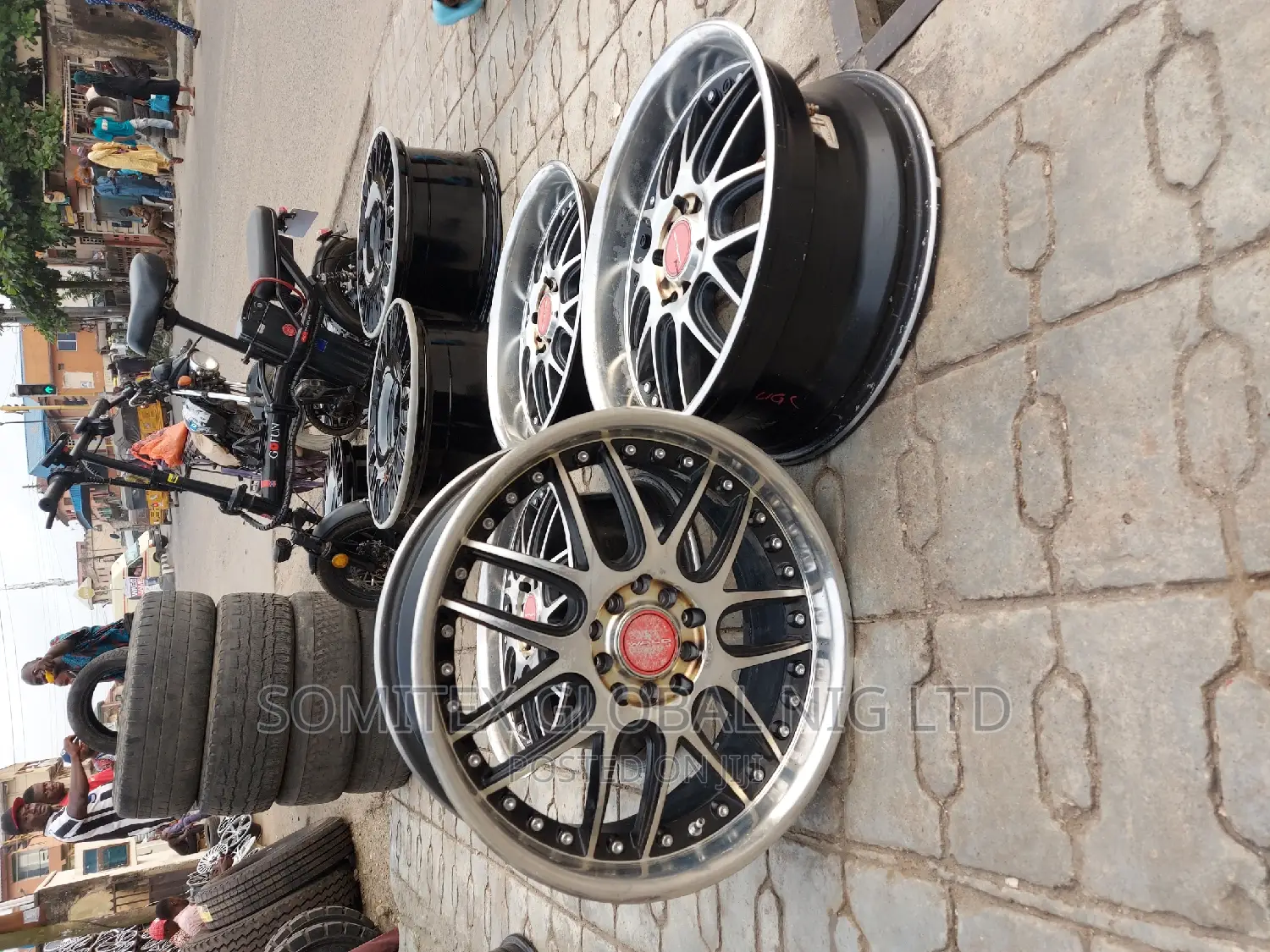 Alloyed Rim17 Multiple Holes