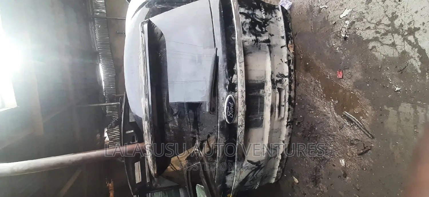 Complete Door, Bonnet and Boot Ford Explorer 2013