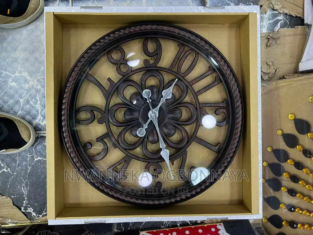 Wall Clock Waterproof