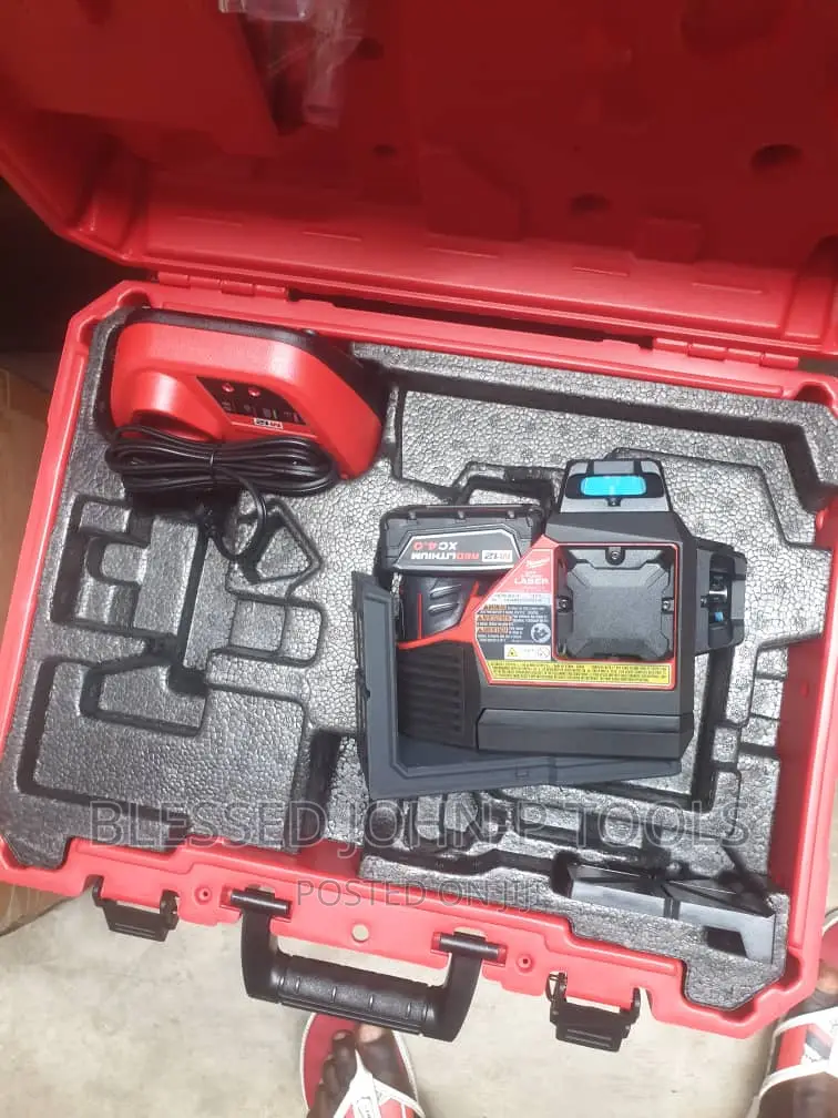 Milwaukee 3-Plane Self-Leveling Rotary Laser (Green Line)