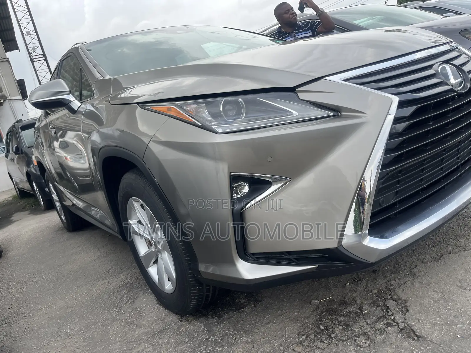 Lexus RX 350 F Sport AWD 2017 Gold
