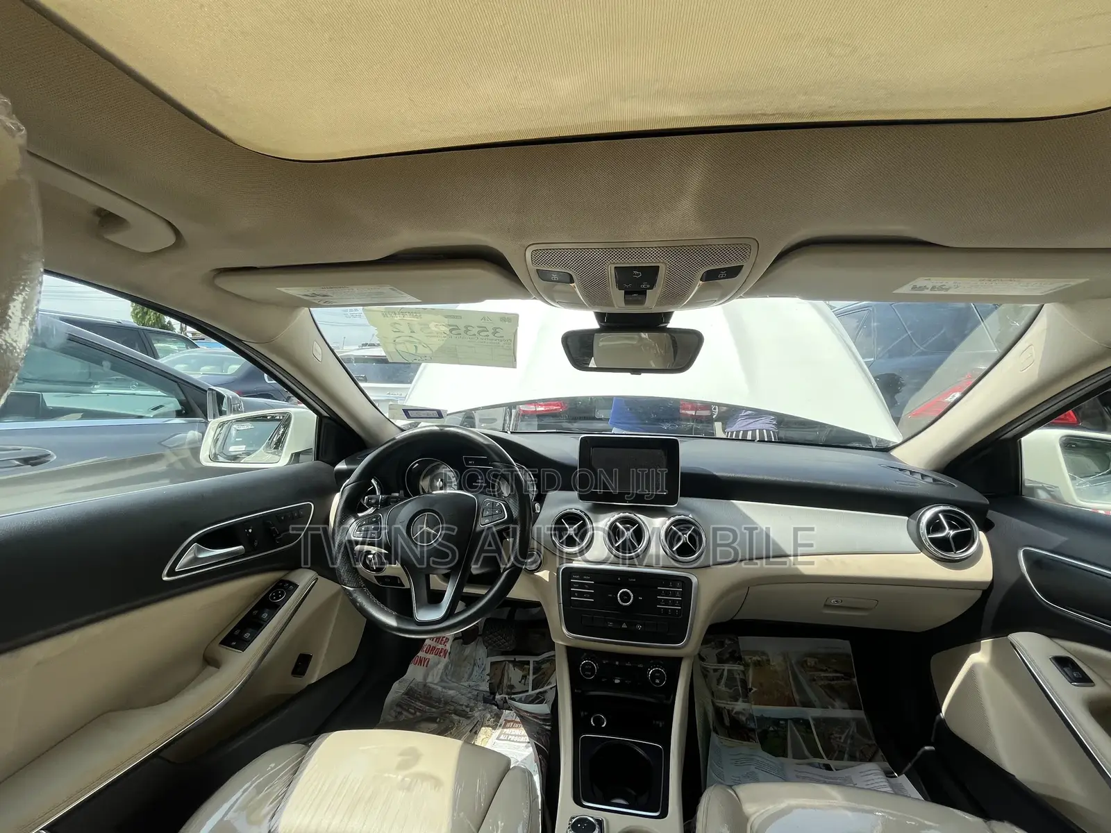 Mercedes-Benz GLA 250 2016 White