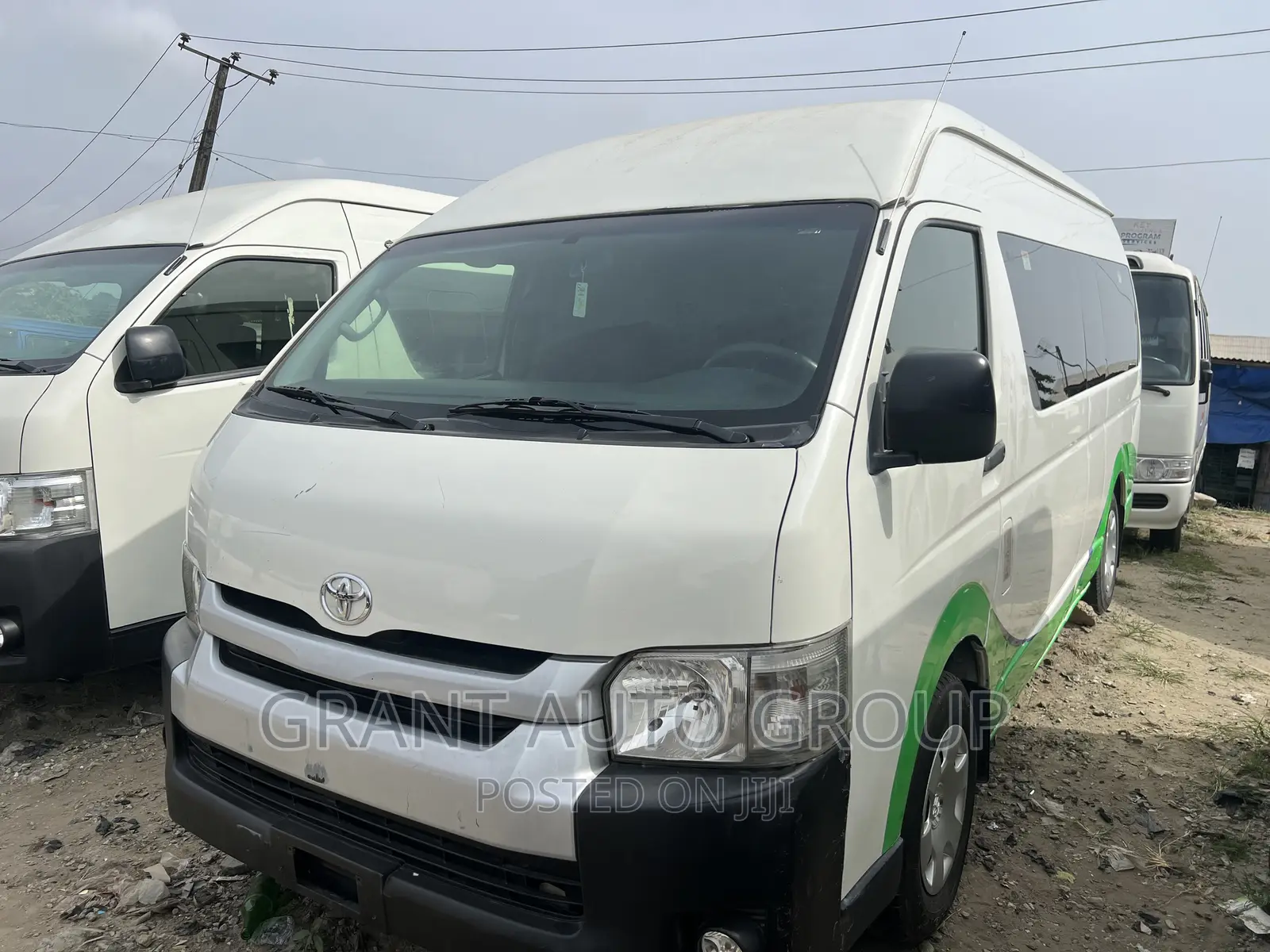 Toyota HiAce 2019 Silver