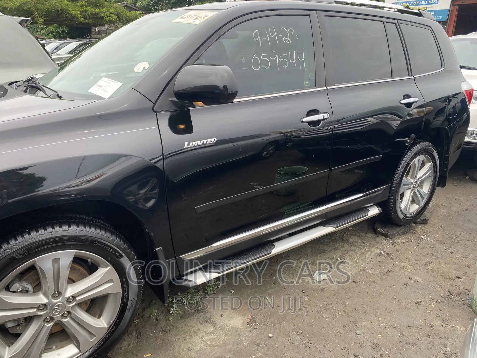 Toyota Highlander Limited 2012 Black