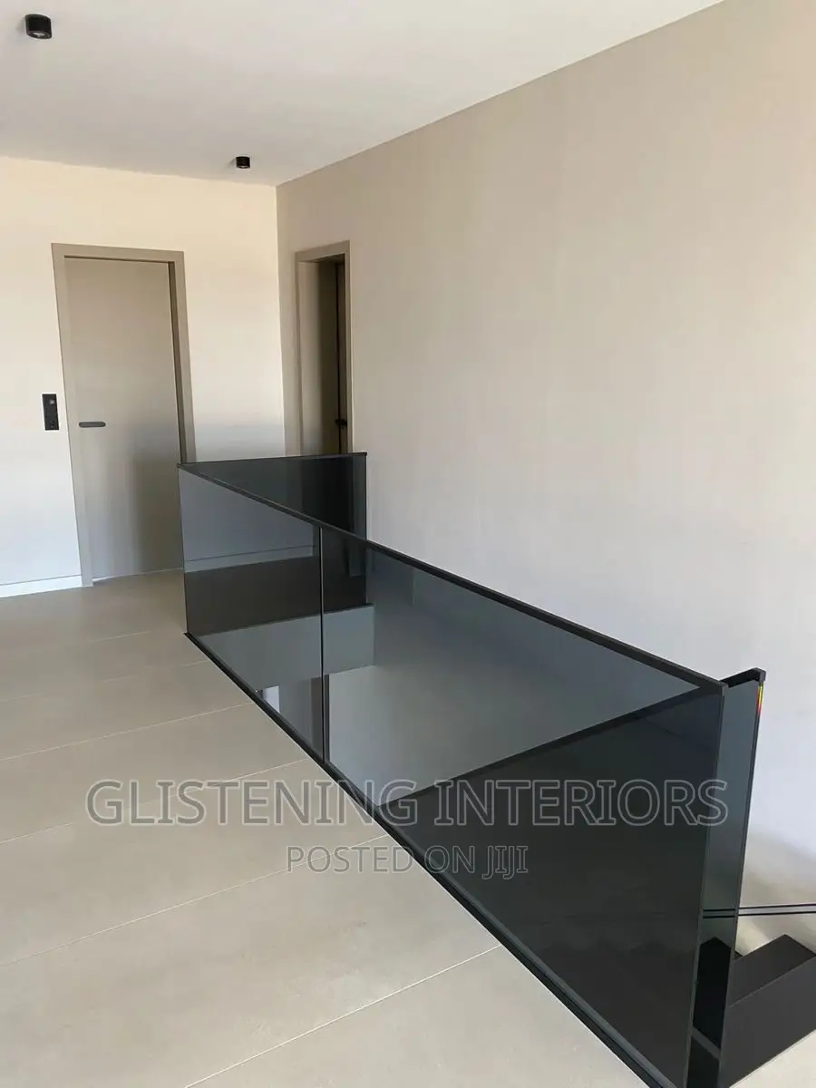 10mm Thick Tempered Grey Tinted Glass