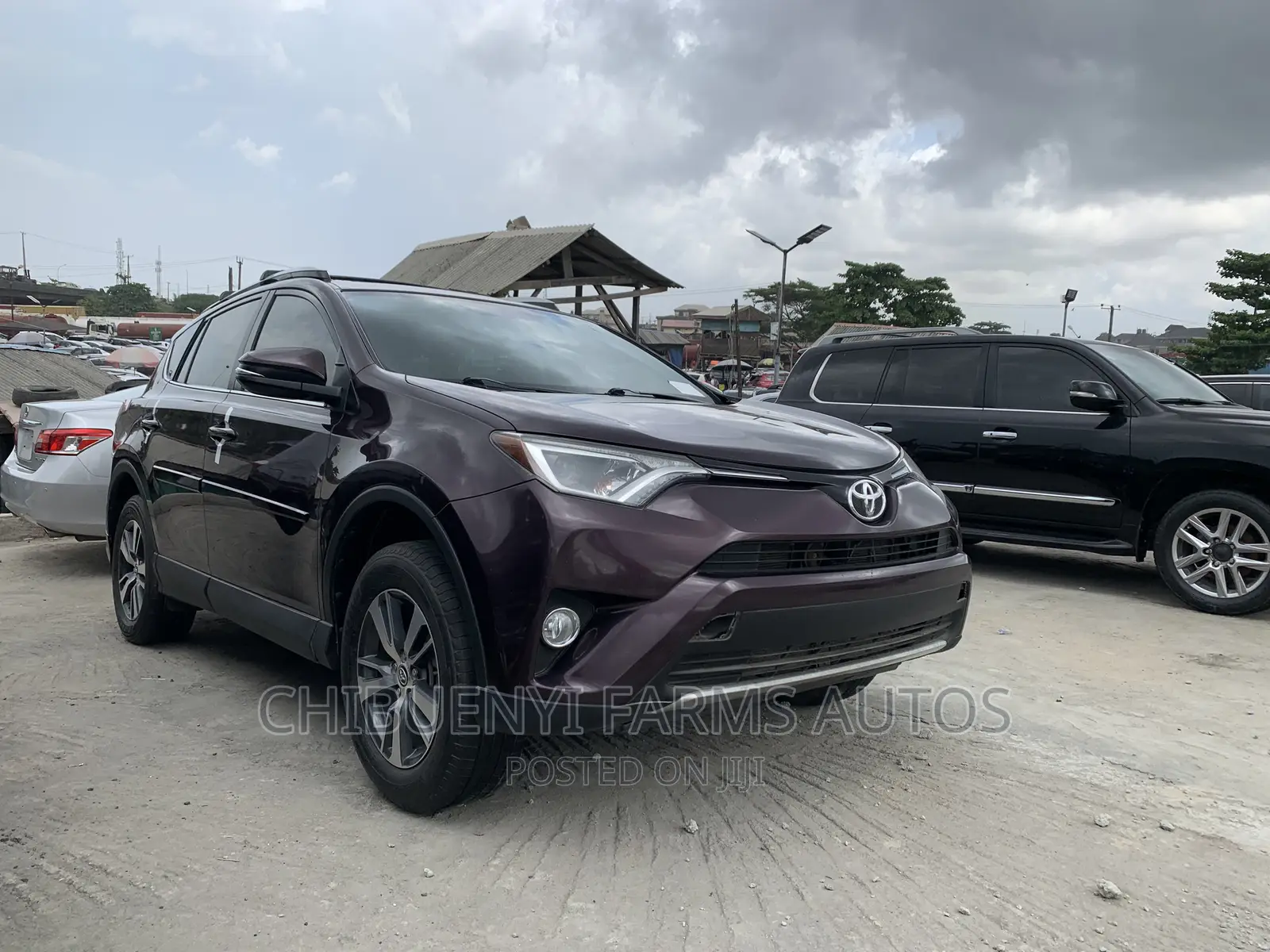 Toyota RAV4 XLE Premium AWD 2019 Burgundy
