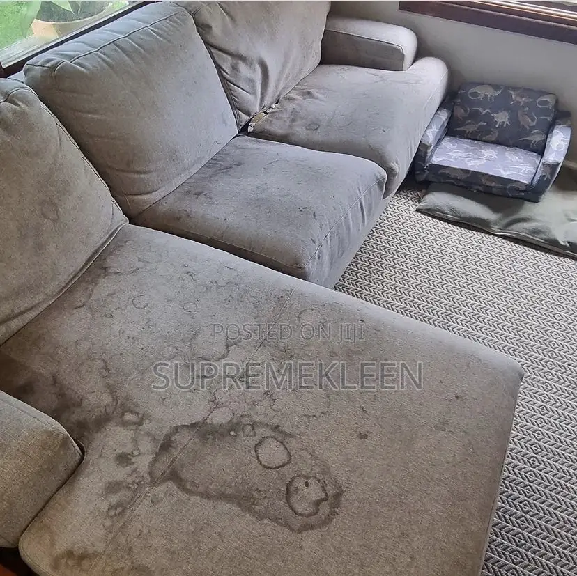 Sofa Cleaning Service And Shampooing In Lekki Ajah