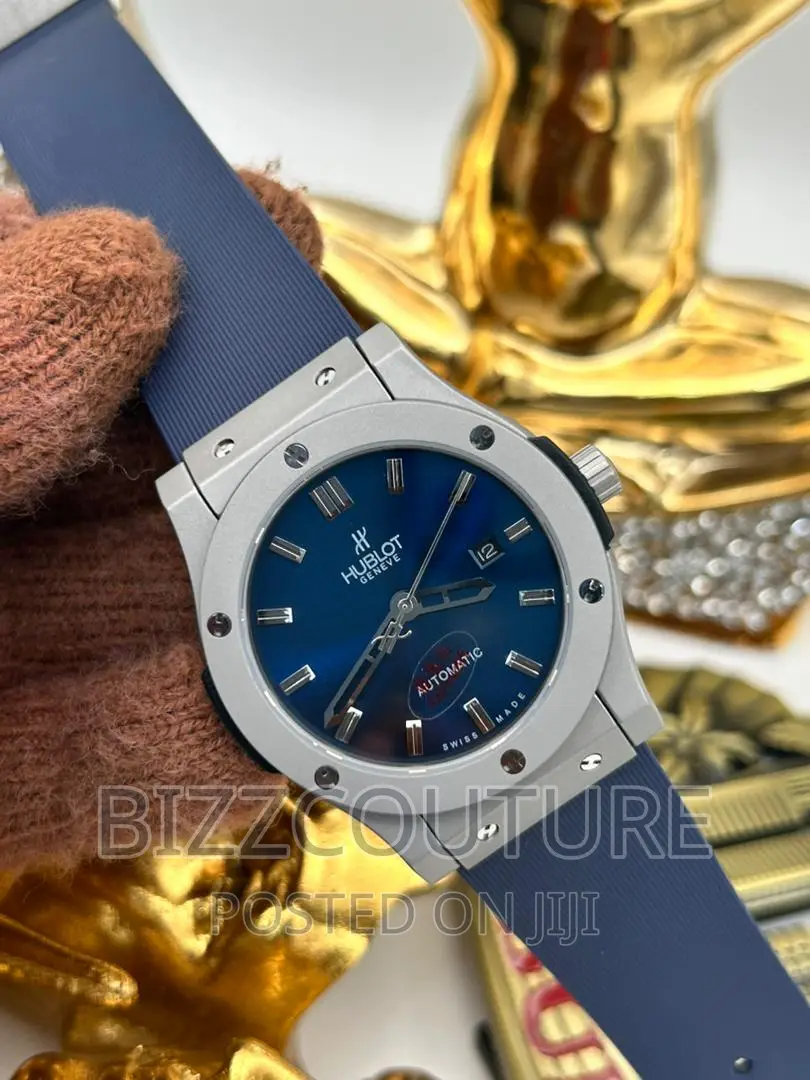 Original HUBLOT RUBBER Strap Watch Available in Store