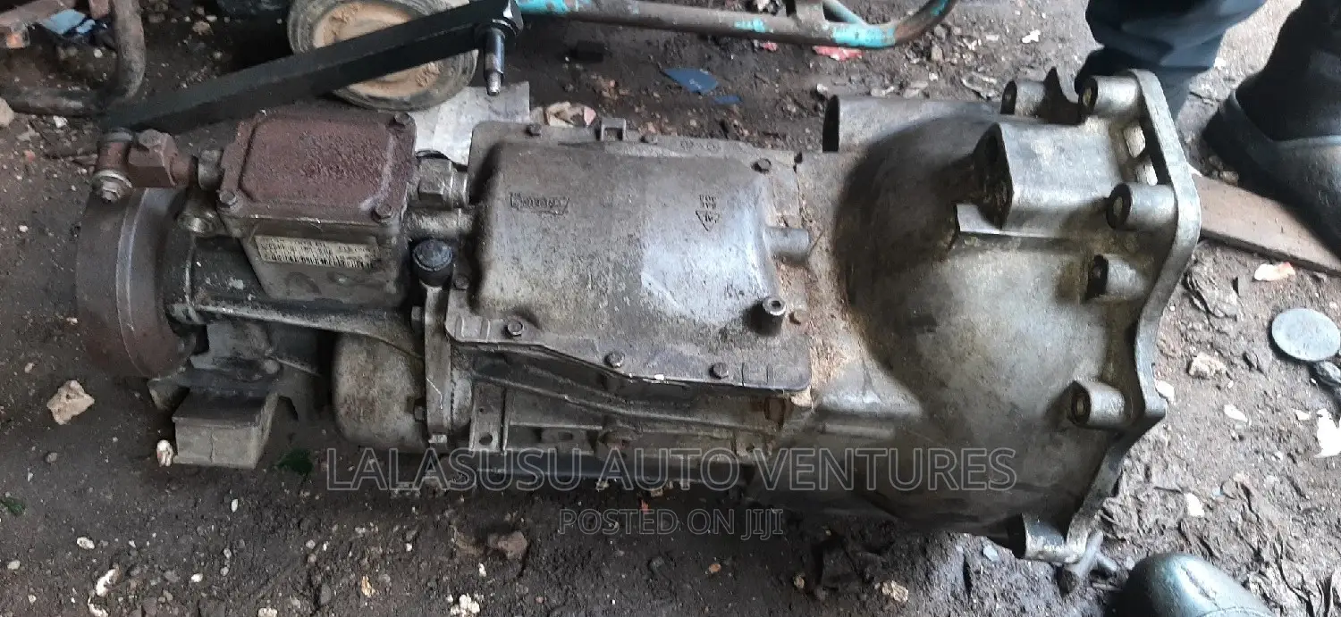 Manual Transmission Ford Mustang 2×4
