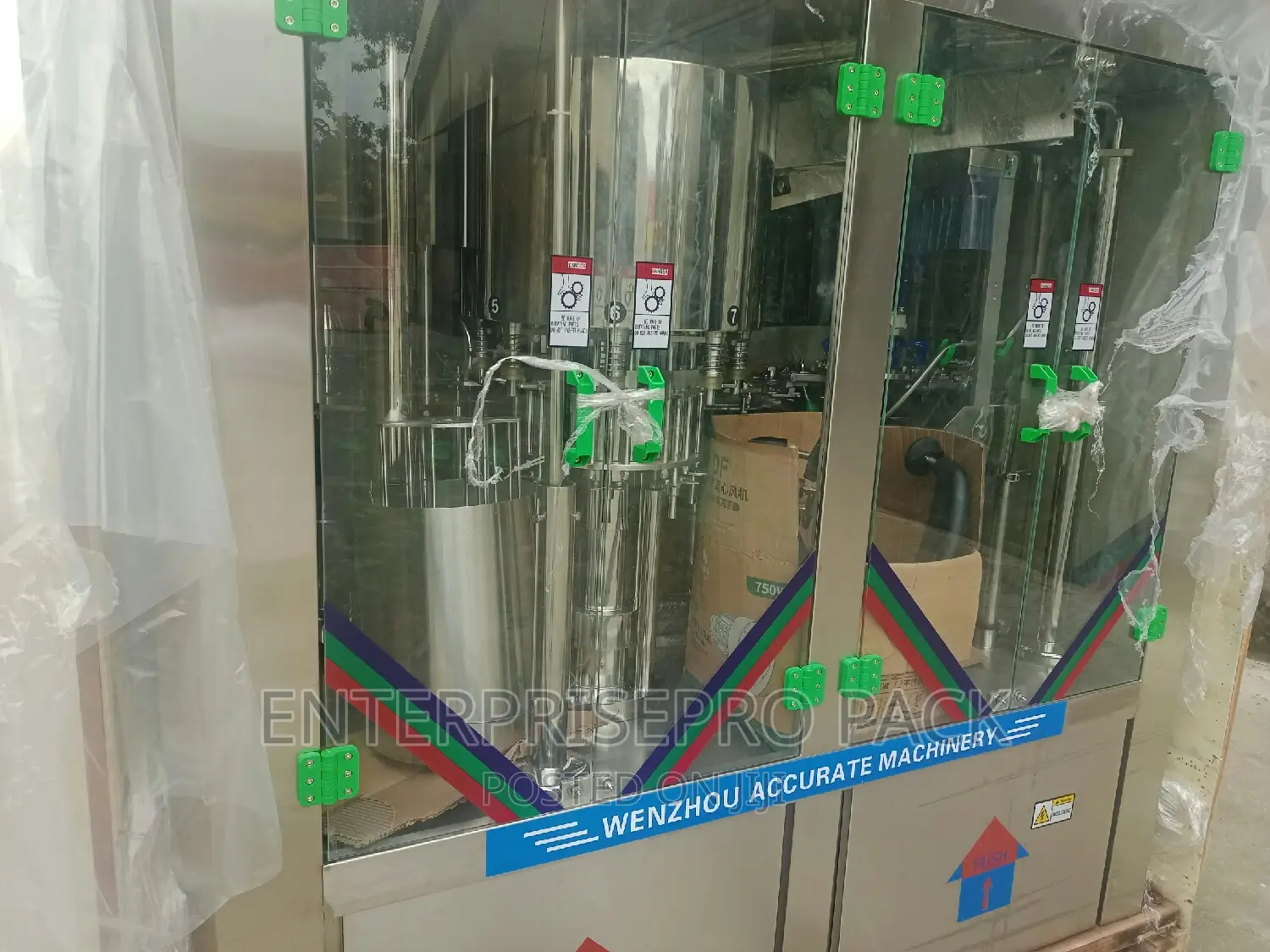 Automatic Bottle Water Filling Machine