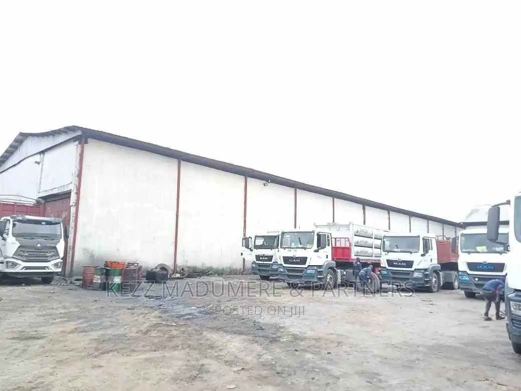 For Sale: Five (5) Units Warehouse, Off Aba Rd, by Intels