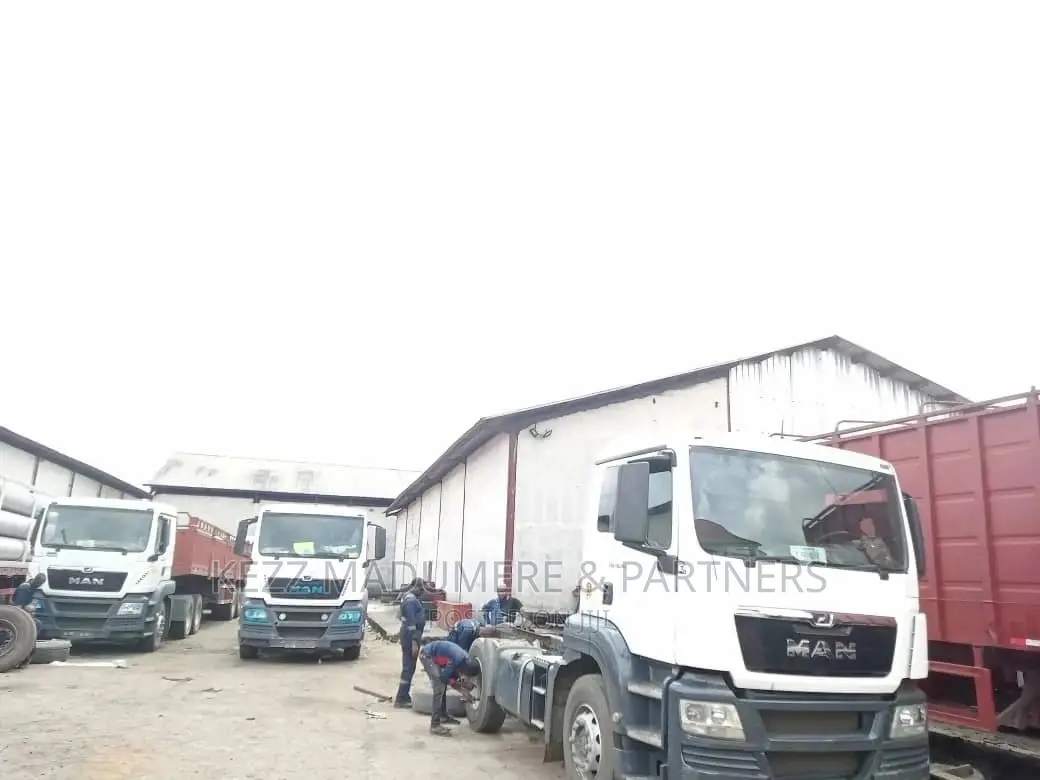 For Sale: Five (5) Units Warehouse, Off Aba Rd, by Intels