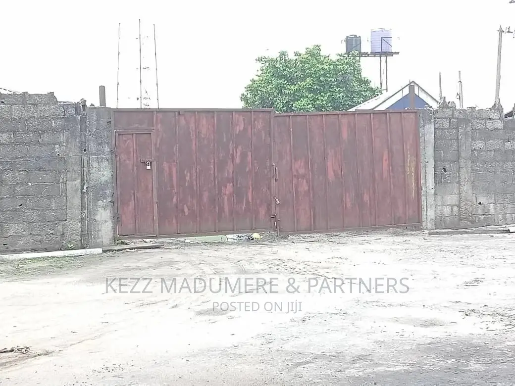 For Sale: Five (5) Units Warehouse, Off Aba Rd, by Intels