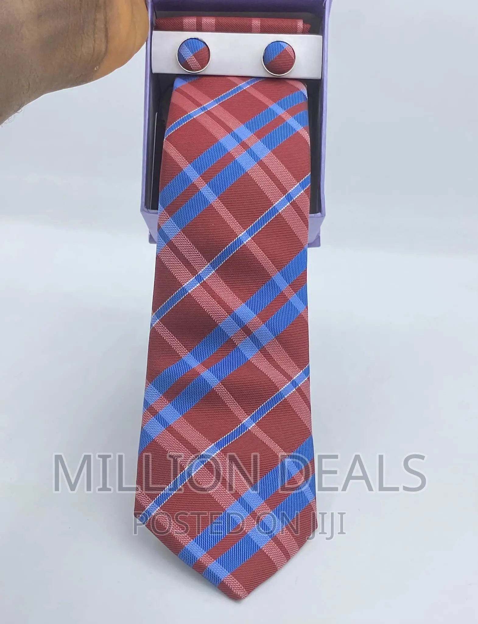 Stylish Classic Multicolor Luxe Men's Tie N Cufflinks