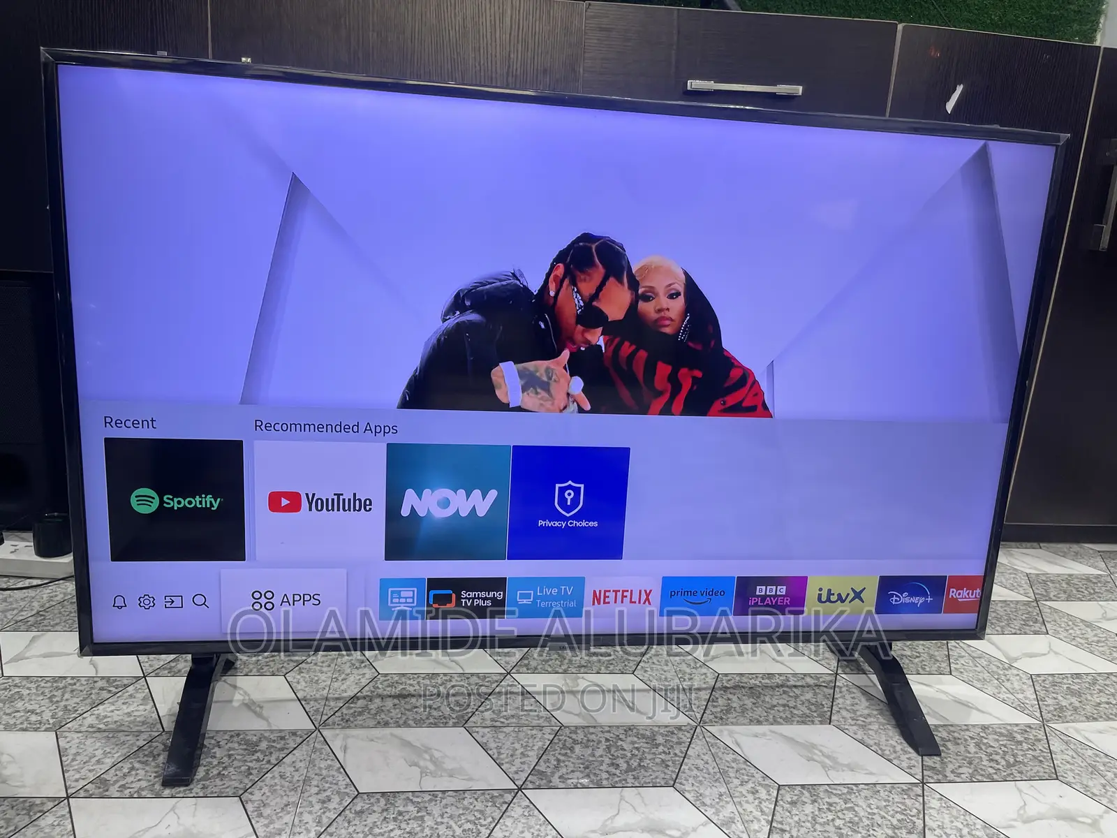 Samsung 43” Ultra UHD Smart Tv Apple Support, Bluetooth