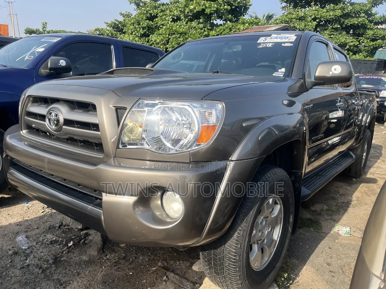 Toyota Tacoma Double Cab V6 2011 Gray