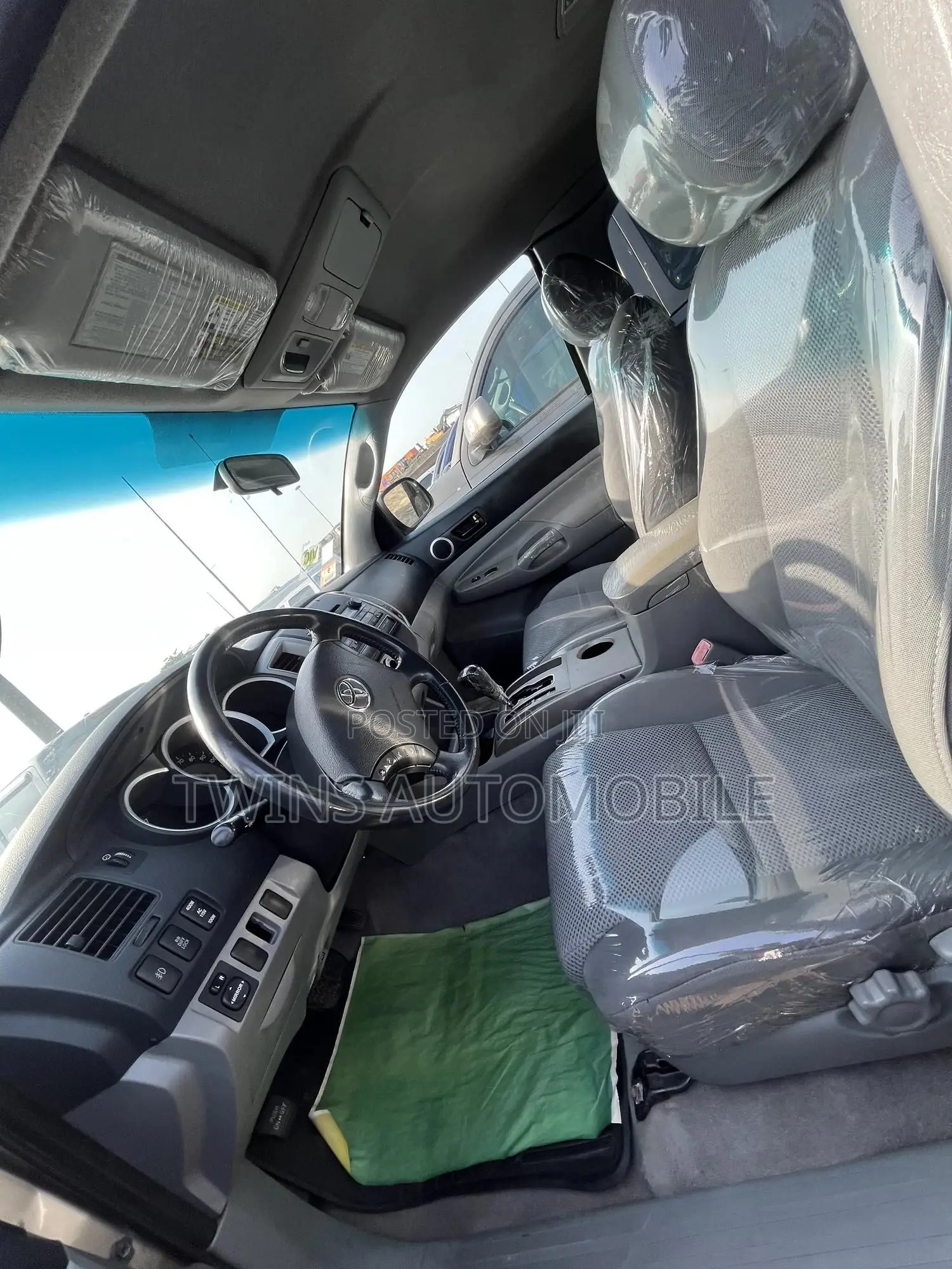 Toyota Tacoma Access Cab 2008 Gold