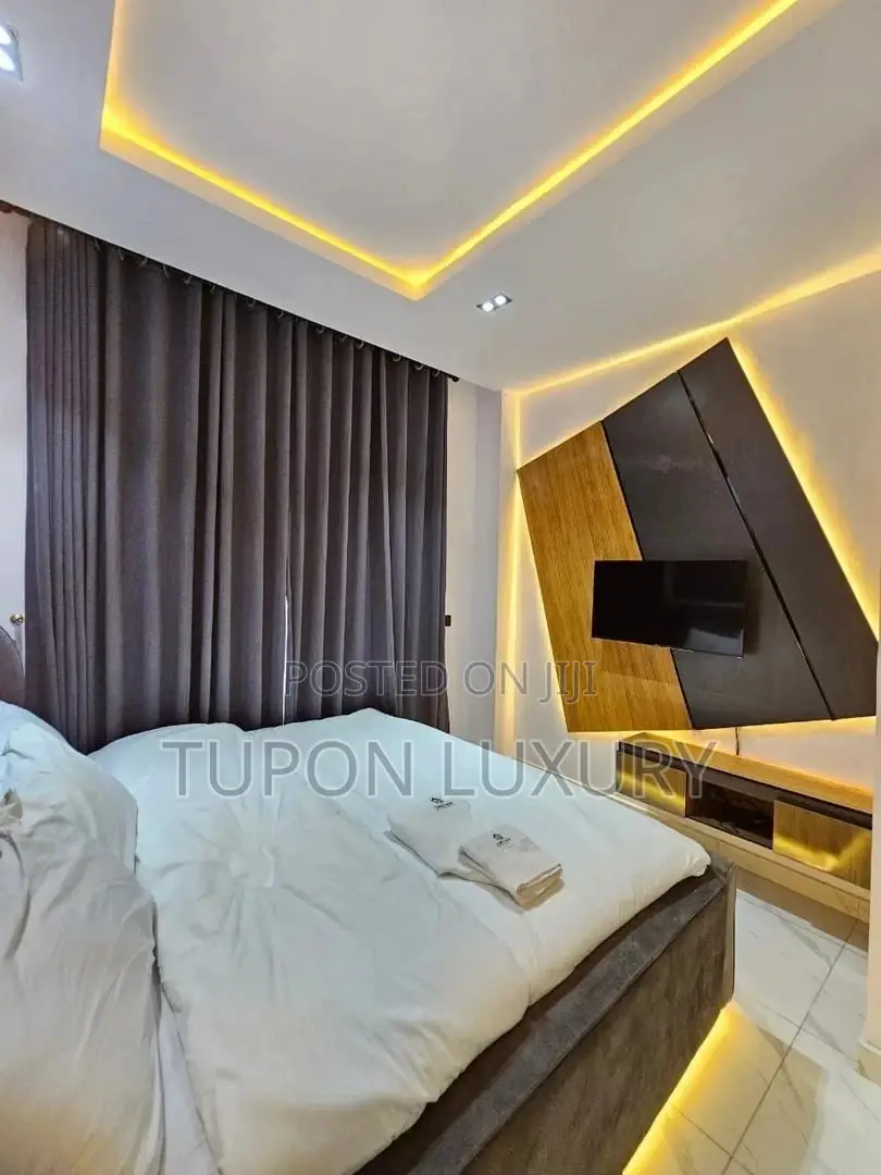 Luxury 1 Bedroom Duplex in Lekki Phase 1