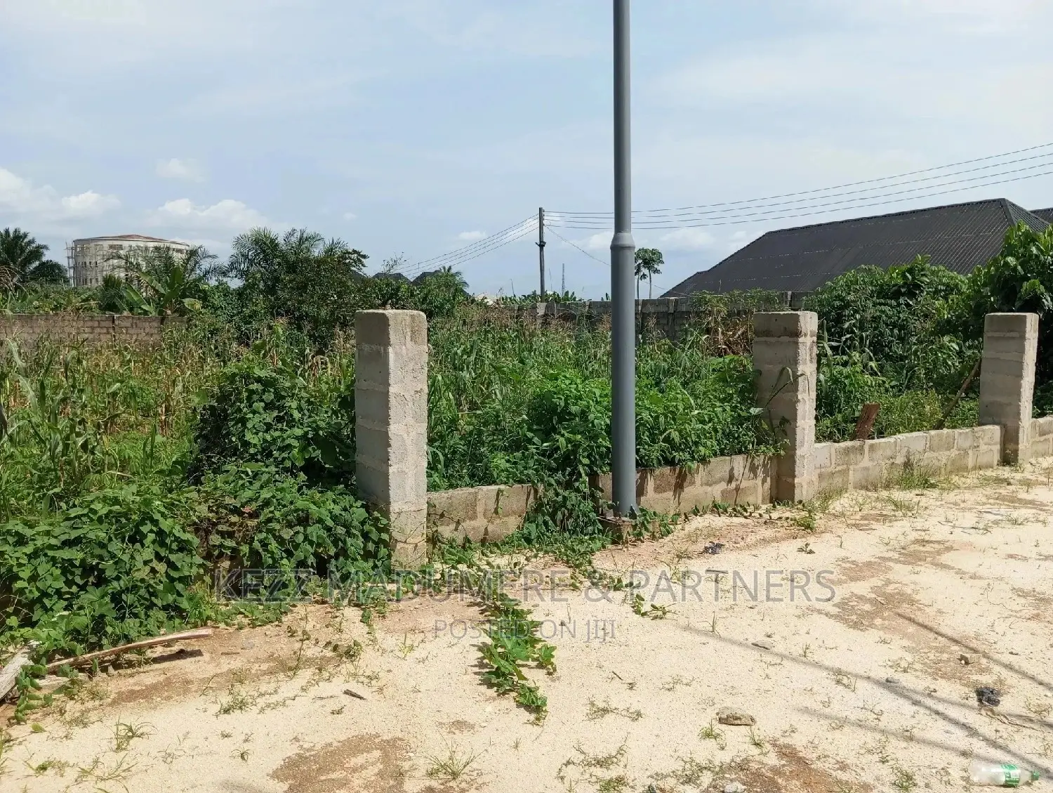 For Sale: Inside Ivory Heights Est Eneka Link Rd
